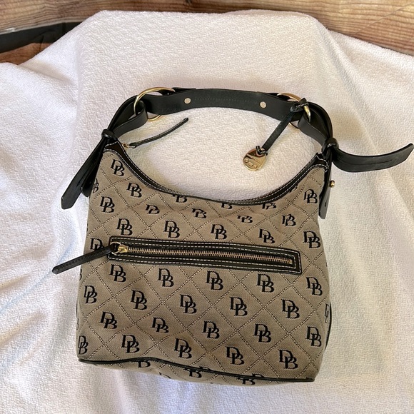 Dooney & Bourke canvas Bag - Picture 1 of 16